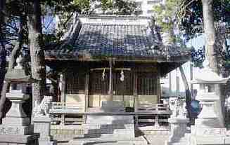 Photo of Yagumo Shrine in Feb. 1999 (by T. Newfields)